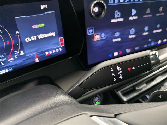 Certified 2025 Chevrolet Traverse LT image 30