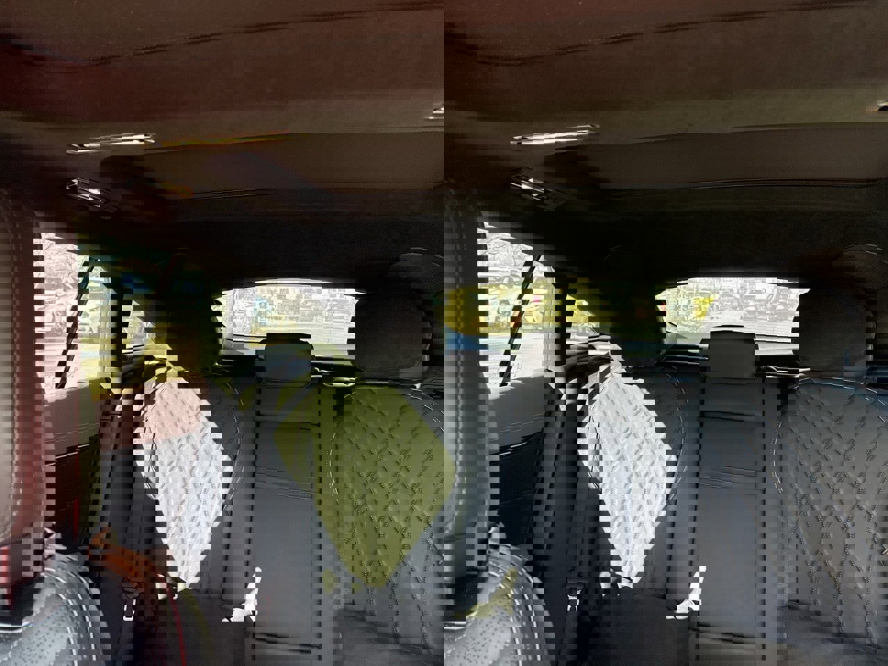 Used 2022 Mercedes-Benz EQS 580 4MATIC Sedan image 9