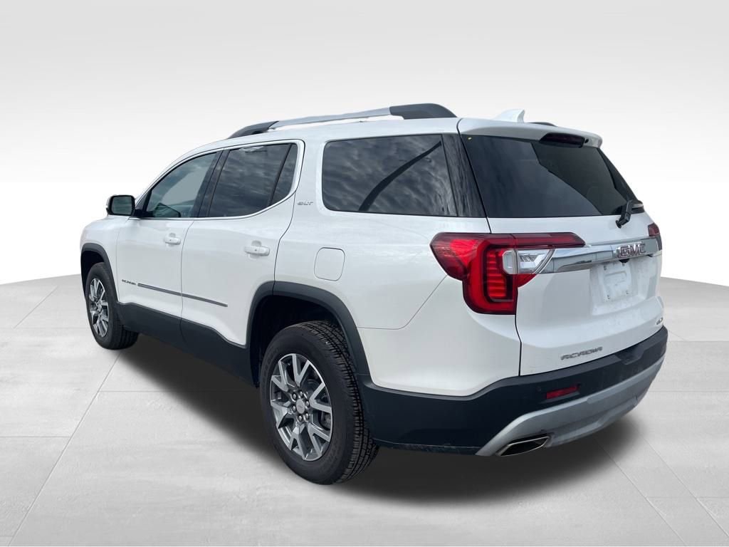 Used 2023 GMC Acadia SLT w/ Technology Package image 3