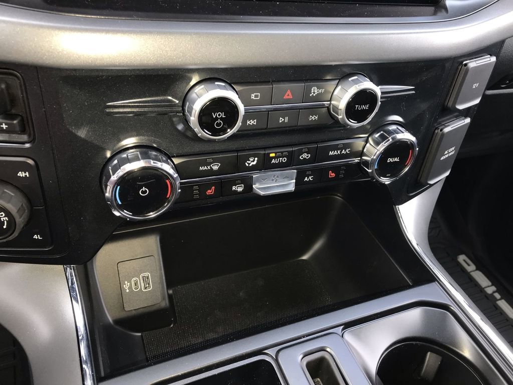 New 2026 Ford F150 XLT w/ Equipment Group 302A MID image 19