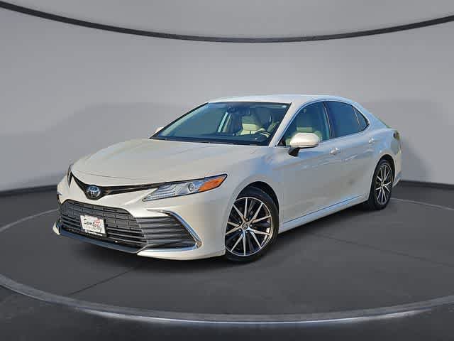 Used 2021 Toyota Camry XLE
