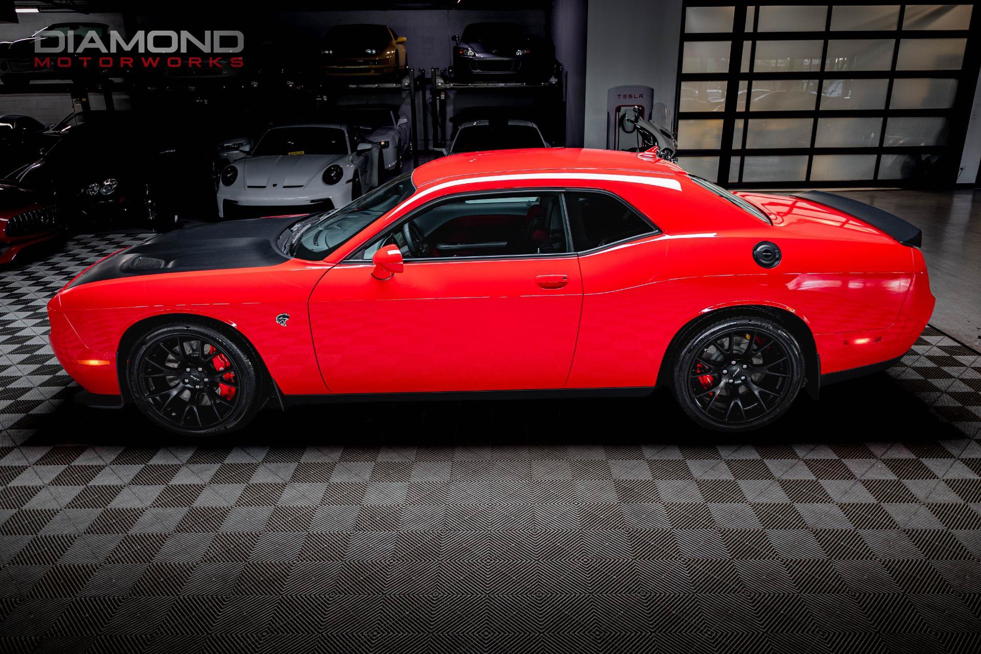 Used 2015 Dodge Challenger SRT Hellcat RWD image 71