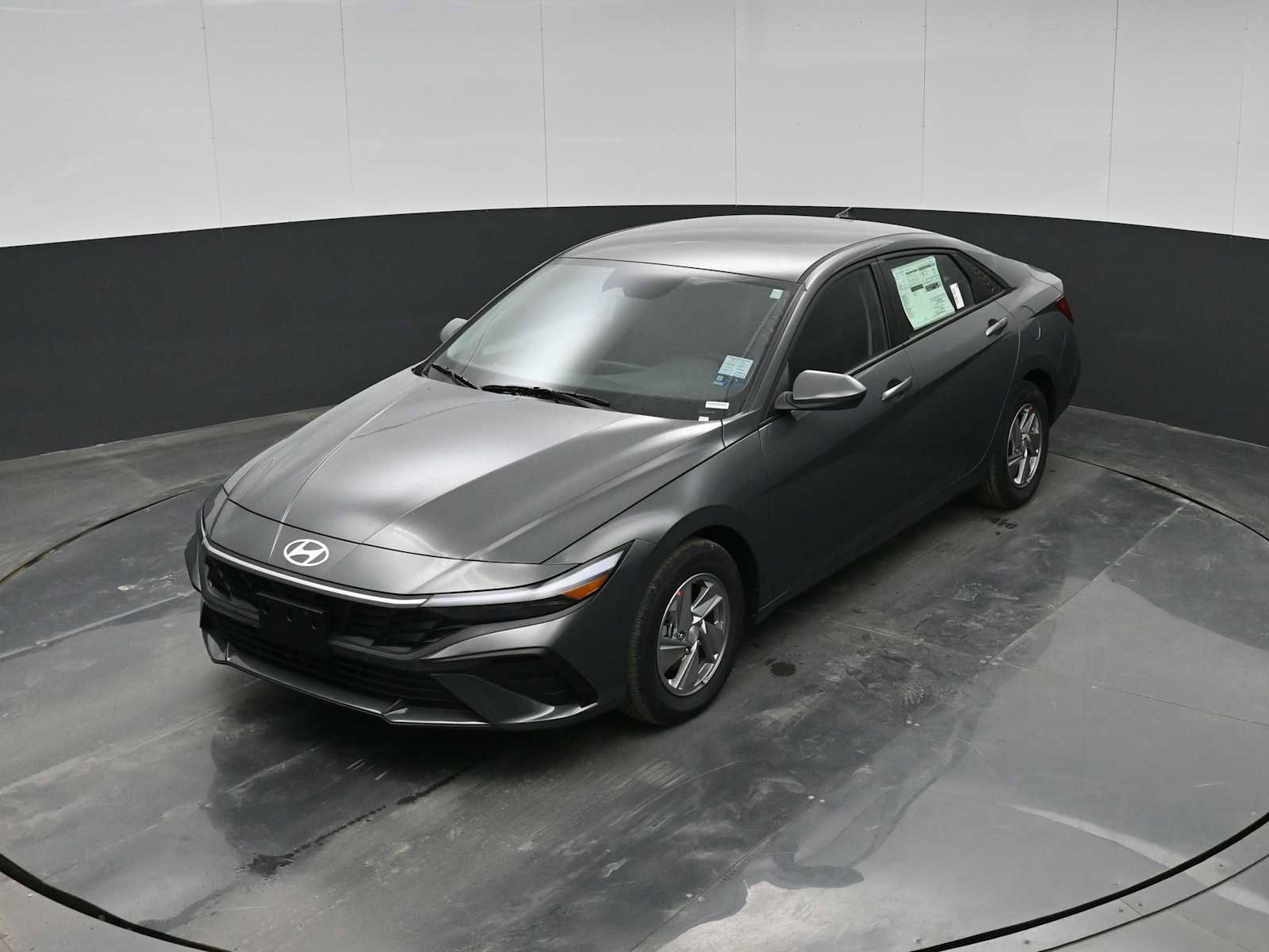 New 2026 Hyundai Elantra SE image 23