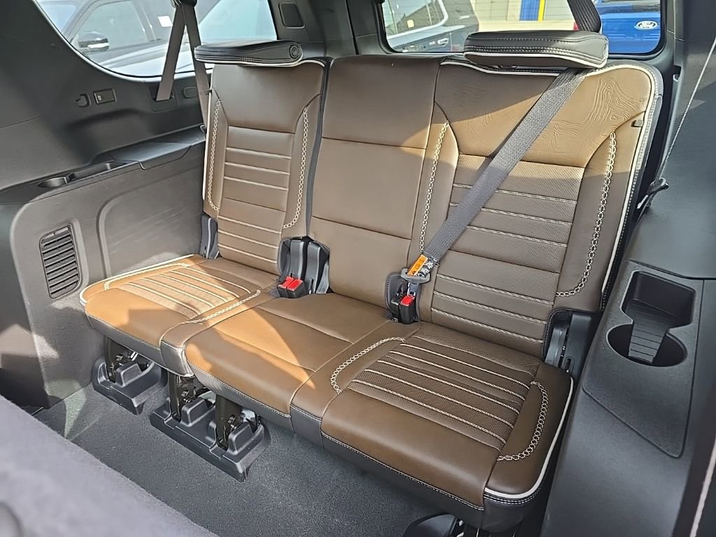 Used 2025 GMC Yukon XL Denali Ultimate image 19