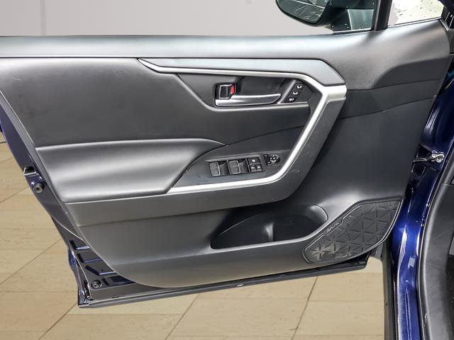 Certified 2023 Toyota RAV4 XLE Premium AWD/4WD image 21