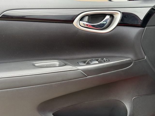 Used 2018 Nissan Sentra SV image 25