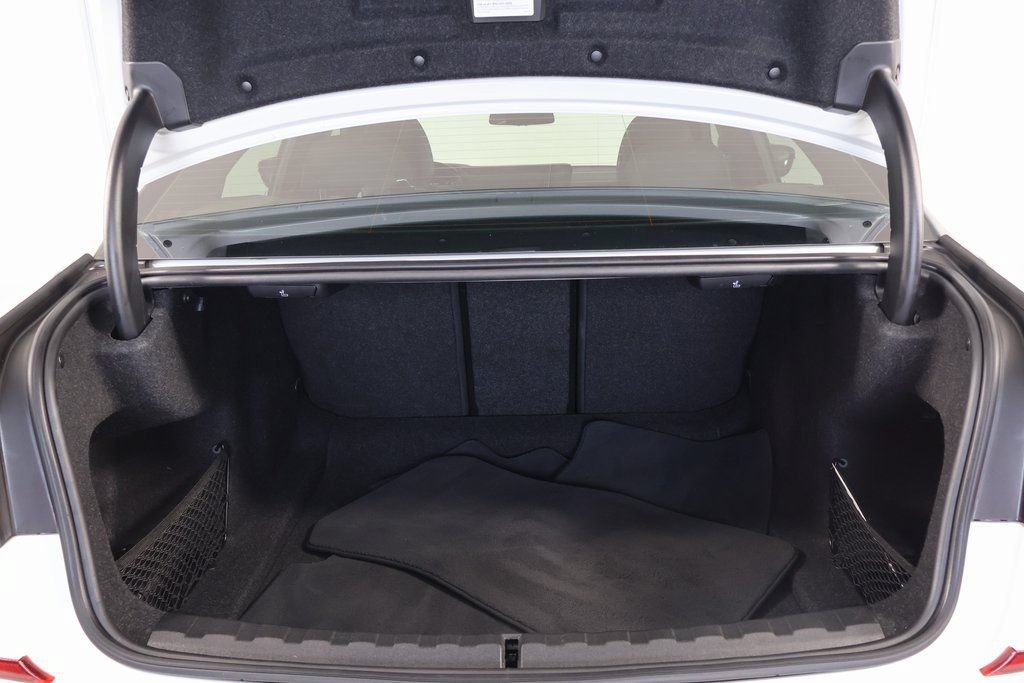 Used 2021 BMW M340i RWD image 14