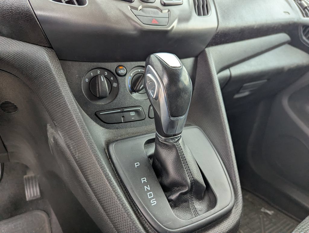 Used 2018 Ford Transit Connect XL FWD image 14