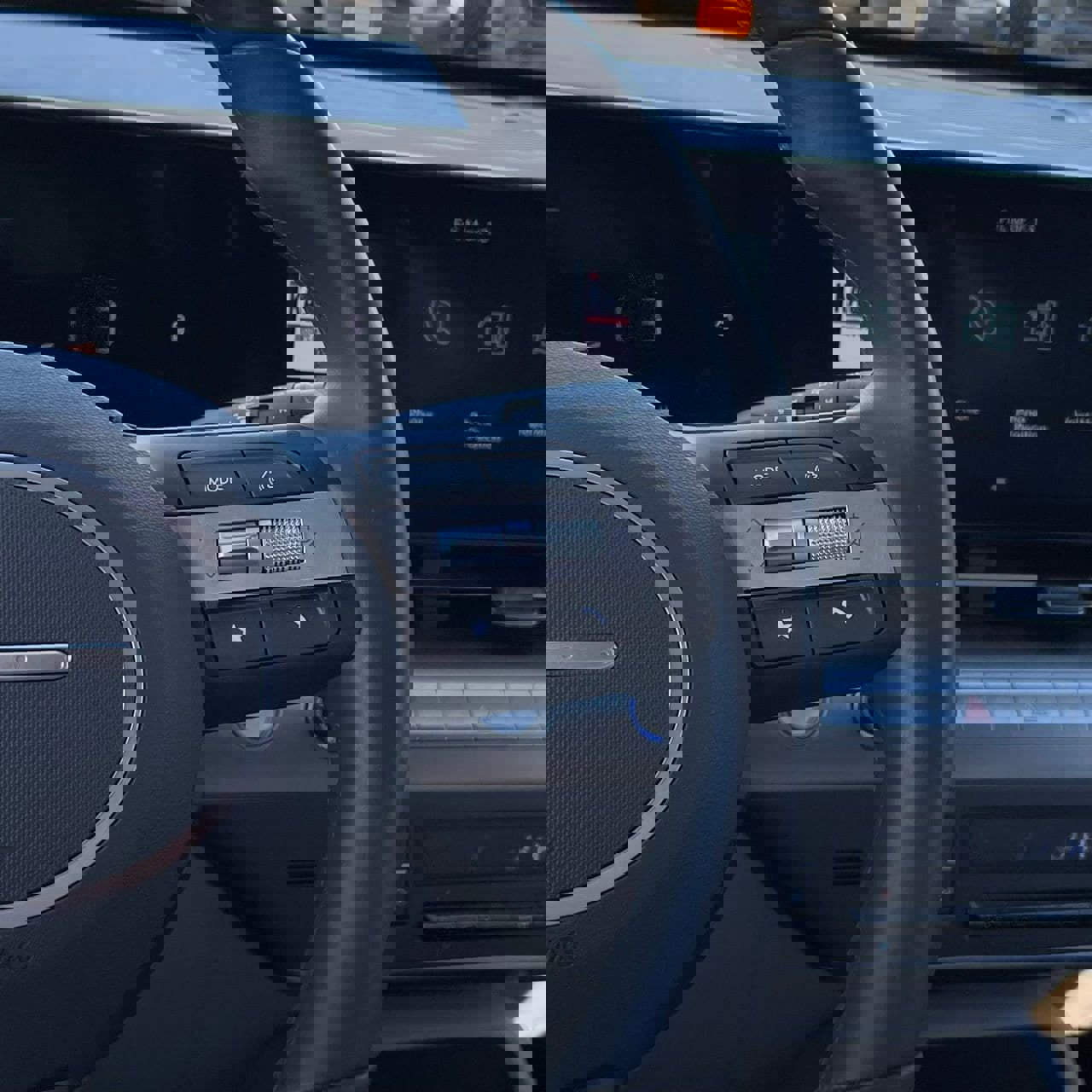 Used 2025 Hyundai Kona SEL image 13