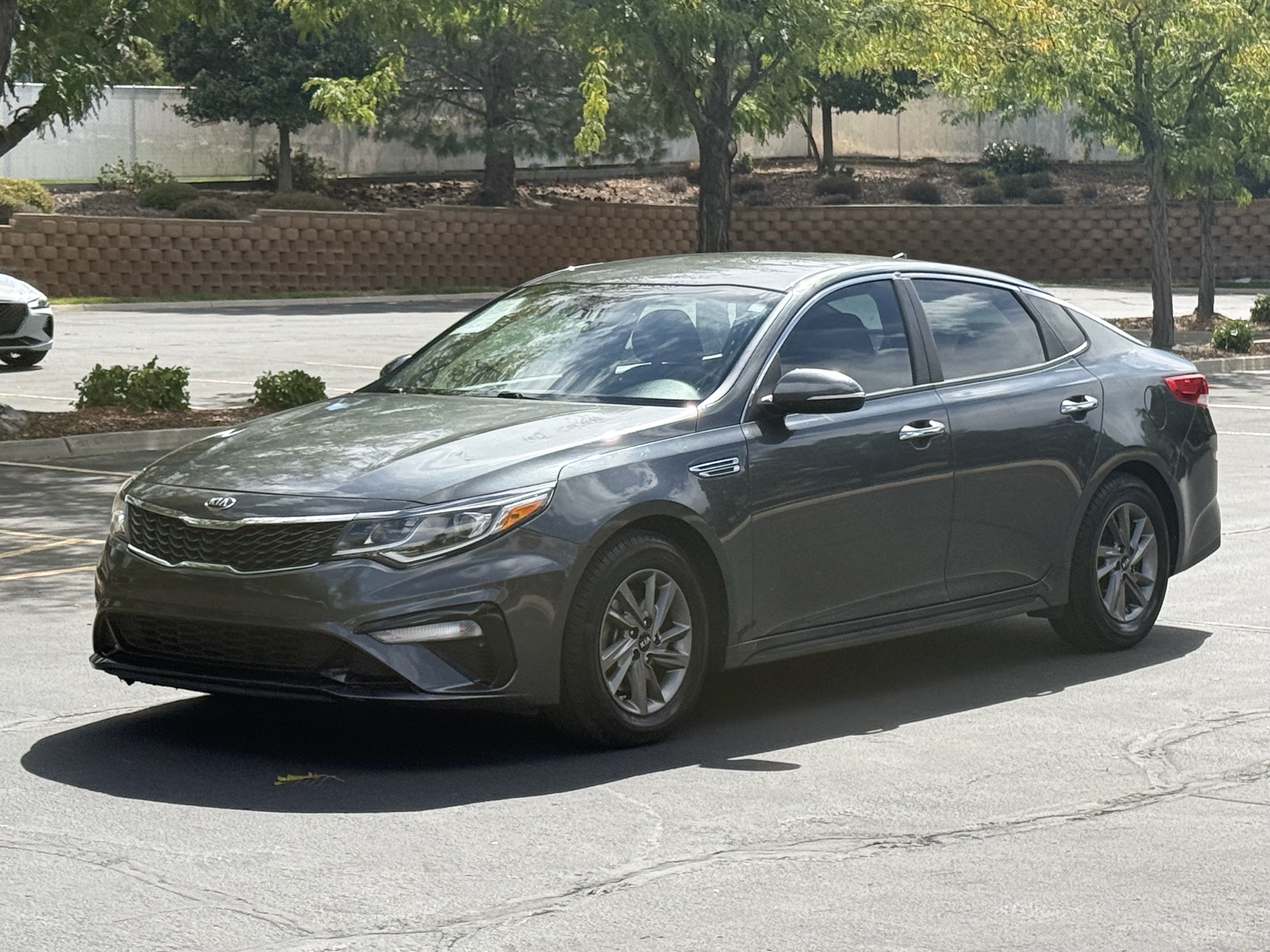 Used 2020 Kia Optima LX FWD image 7