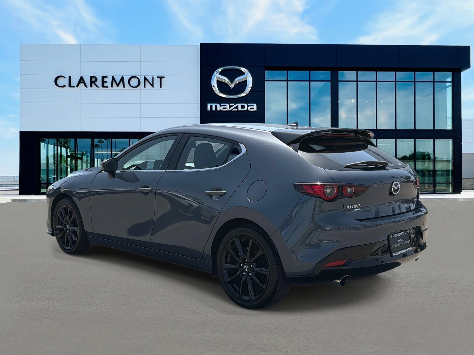 Used 2025 MAZDA MAZDA3 Hatchback w/Premium Plus Pkg AWD/4WD image 6