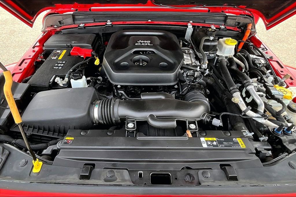 Used 2023 Jeep Wrangler Unlimited Sahara image 9