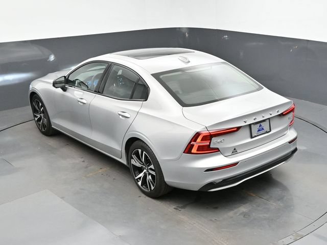 Used 2023 Volvo S60 B5 Core w/ Climate Package FWD image 43