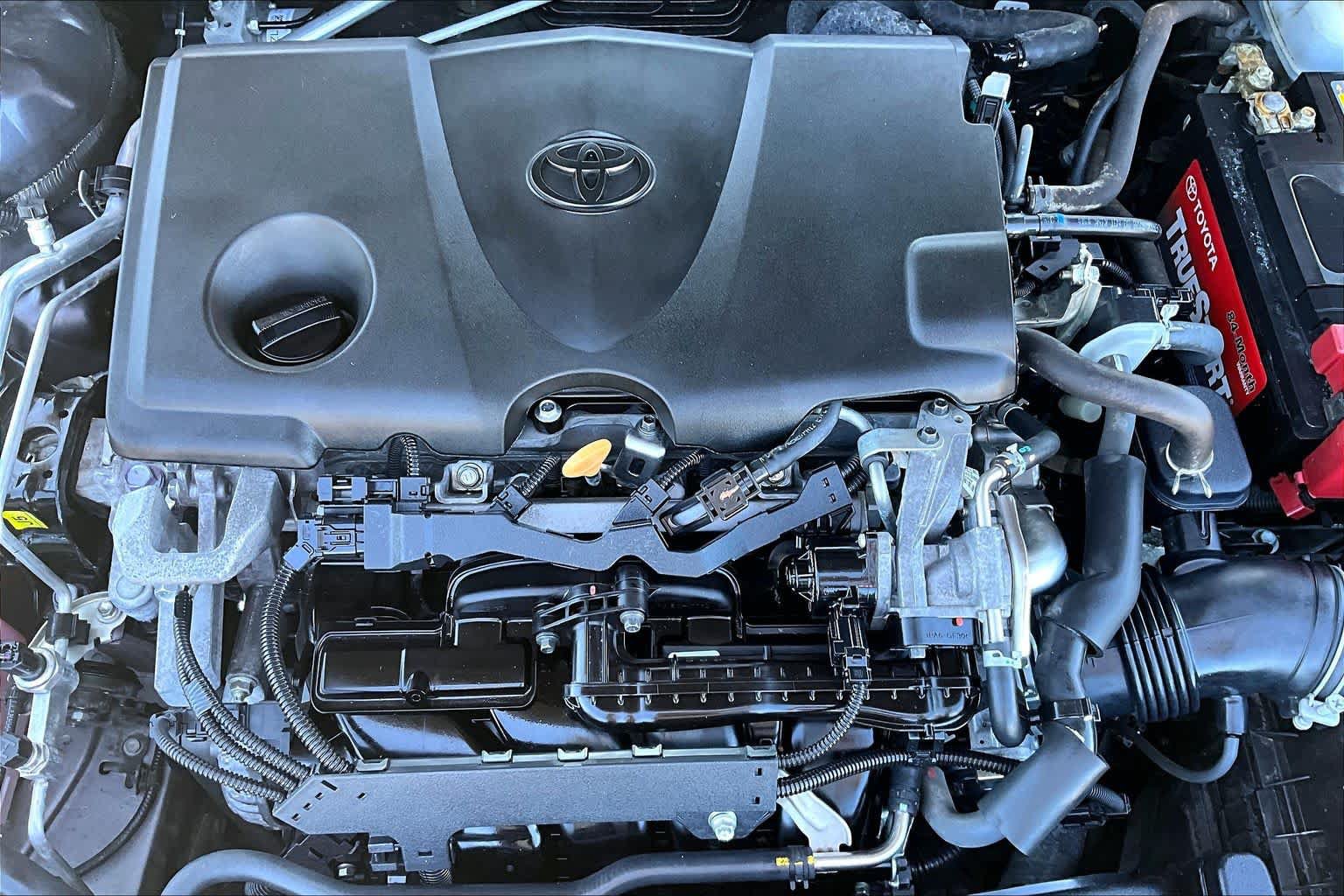Used 2019 Toyota Camry LE FWD image 32