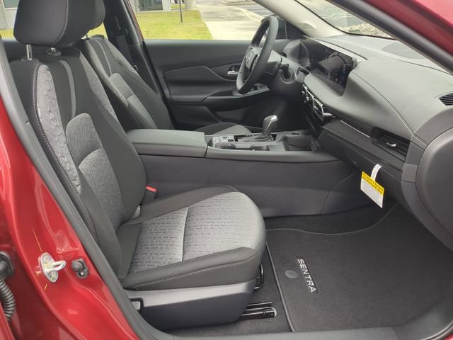 New 2026 Nissan Sentra SV w/ SV Convenience Package FWD image 31