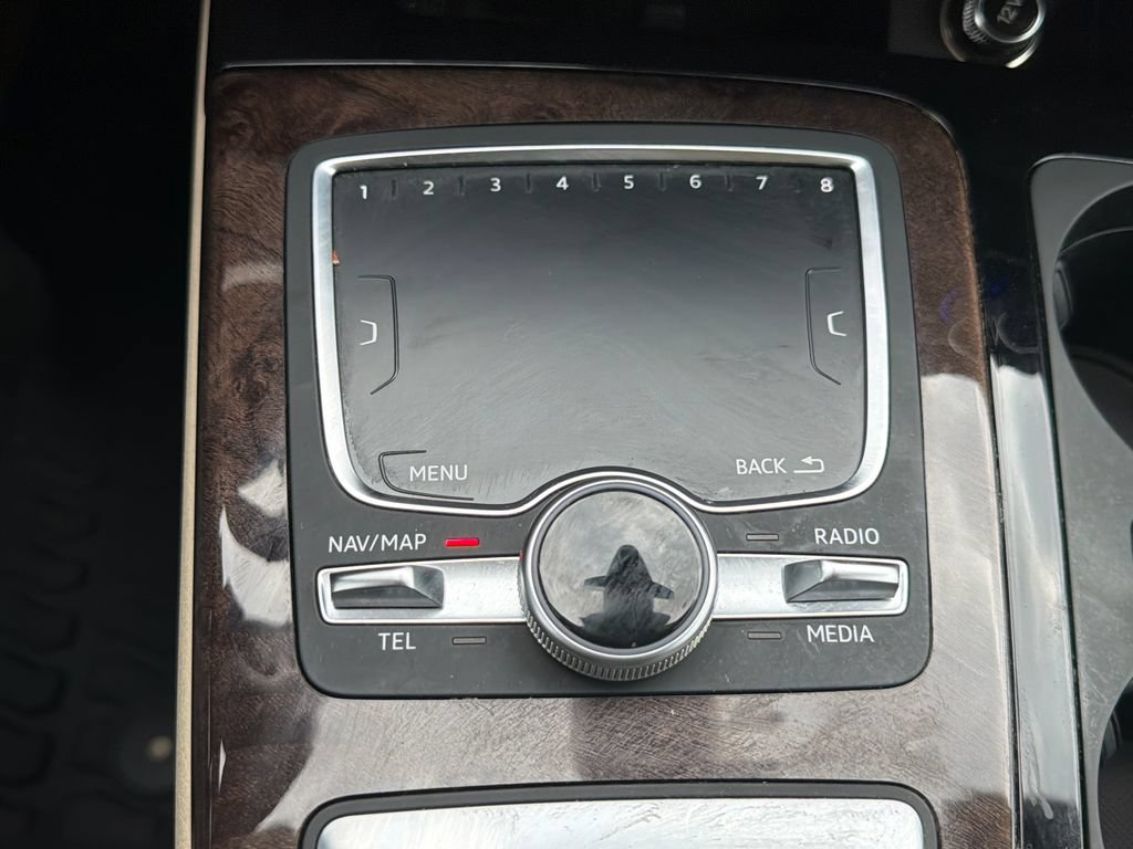 Used 2019 Audi Q7 3.0T Premium Plus AWD/4WD image 40