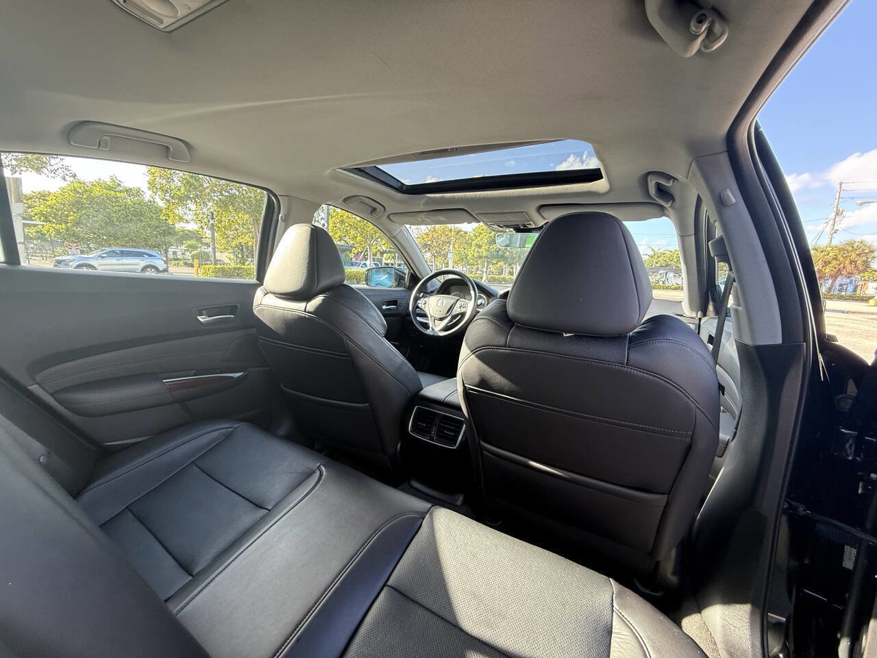 Used 2016 Acura TLX V6 w/ Technology Package FWD image 15