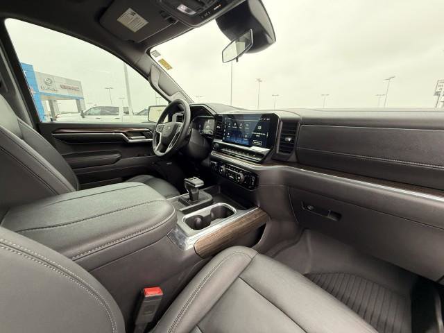 Used 2024 Chevrolet Silverado 1500 LT Trail Boss w/ LT Trail Boss Premium Package image 35