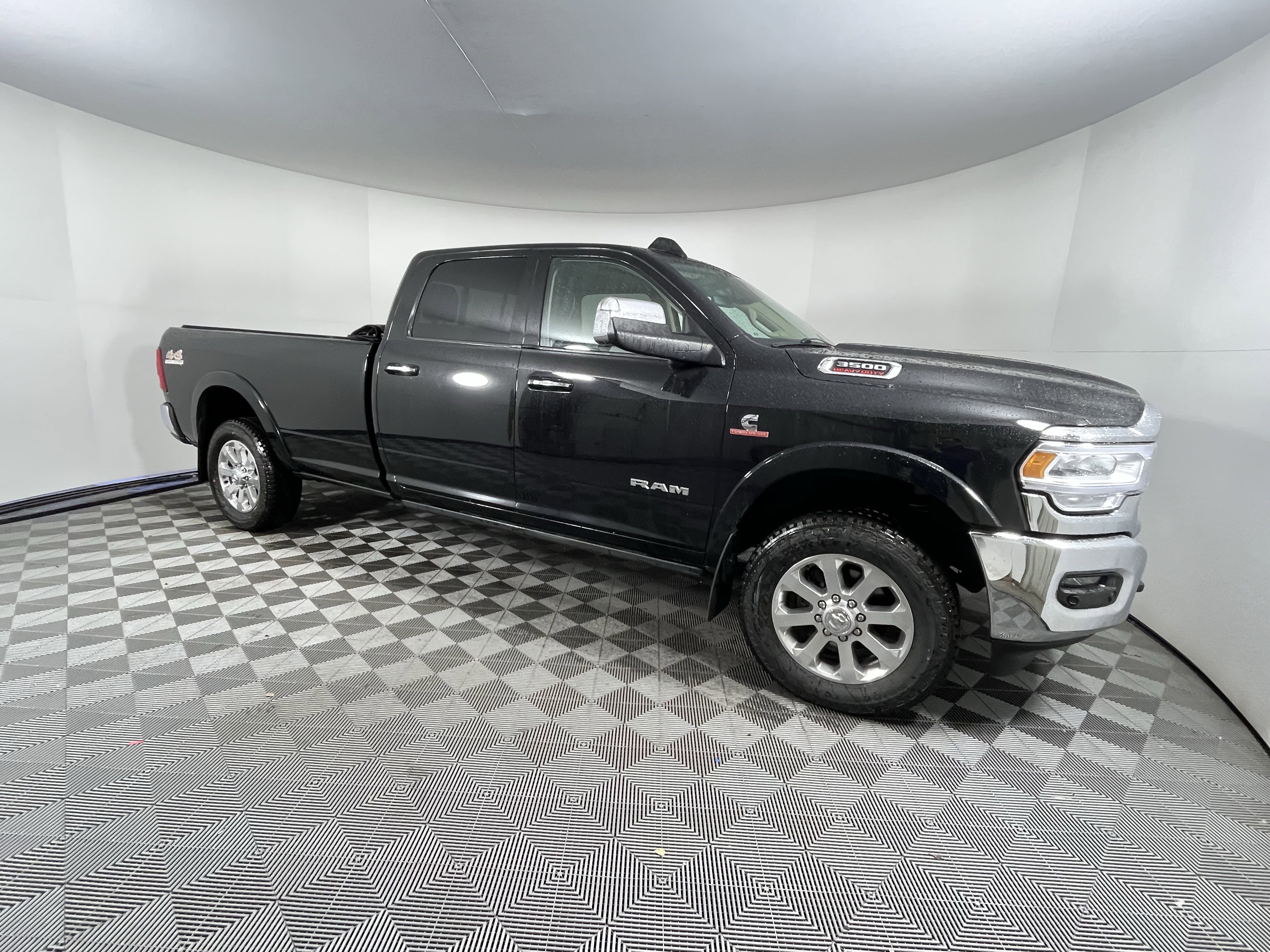 Used 2020 RAM 3500 Laramie image 6