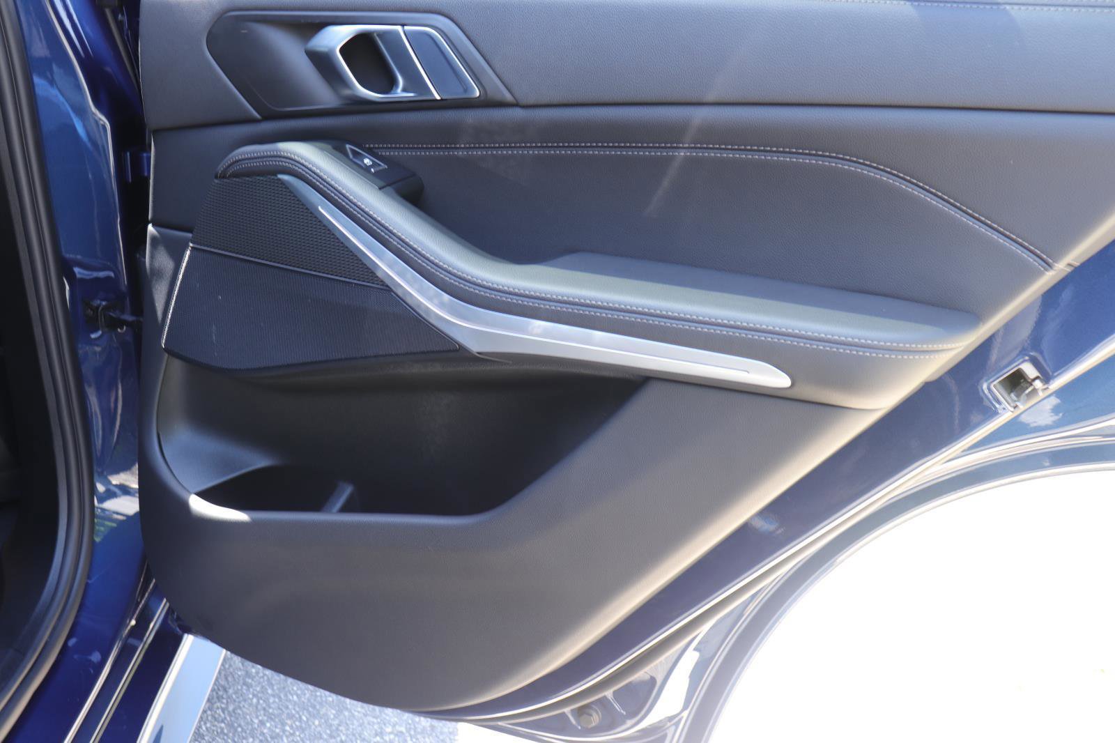 Used 2022 BMW X5 sDrive40i w/ M Sport Package image 20