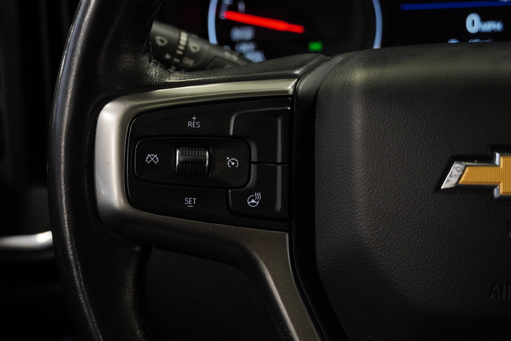 Used 2021 Chevrolet Silverado 1500 LTZ w/ Z71 Off-Road Package AWD/4WD image 34