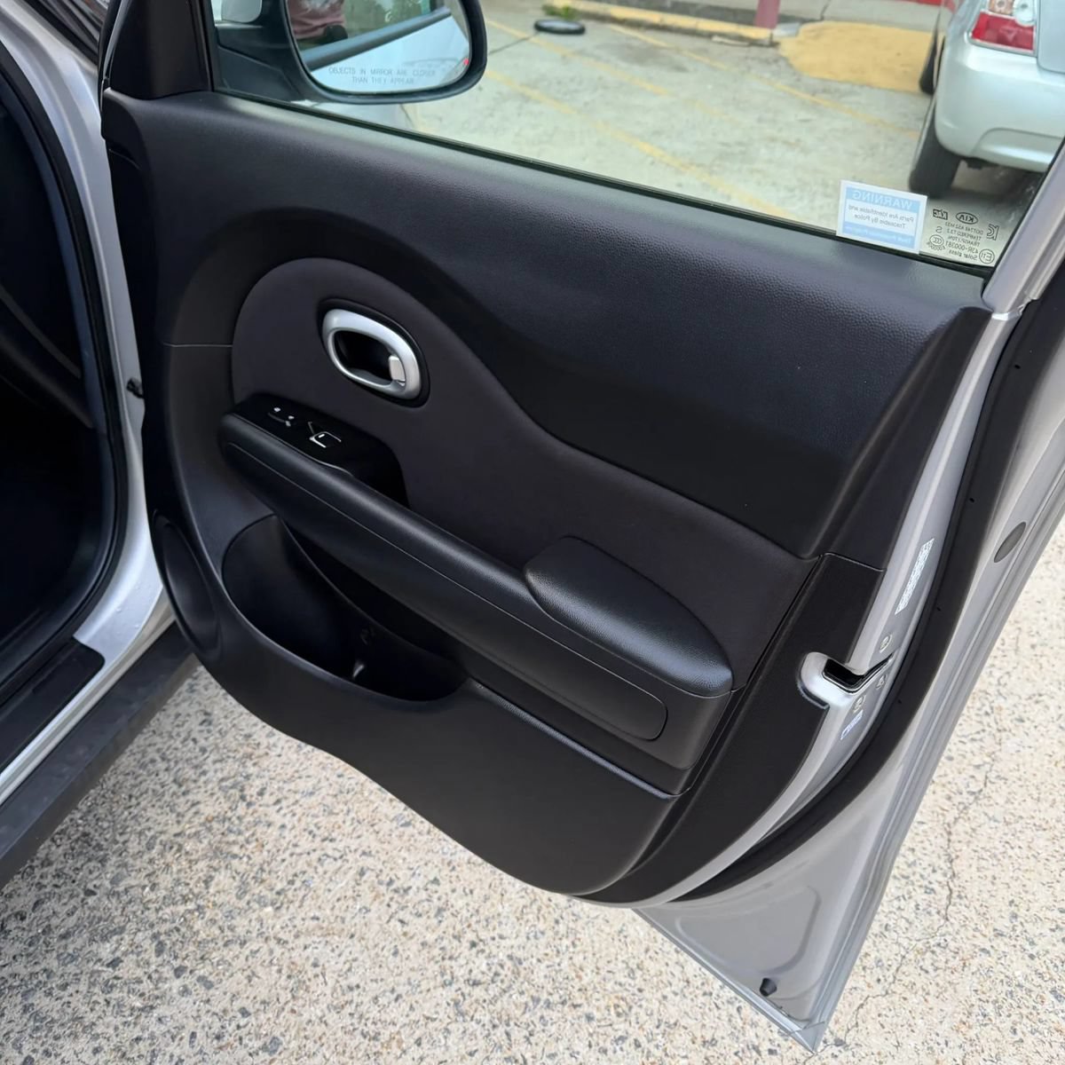 Used 2019 Kia Soul FWD image 13