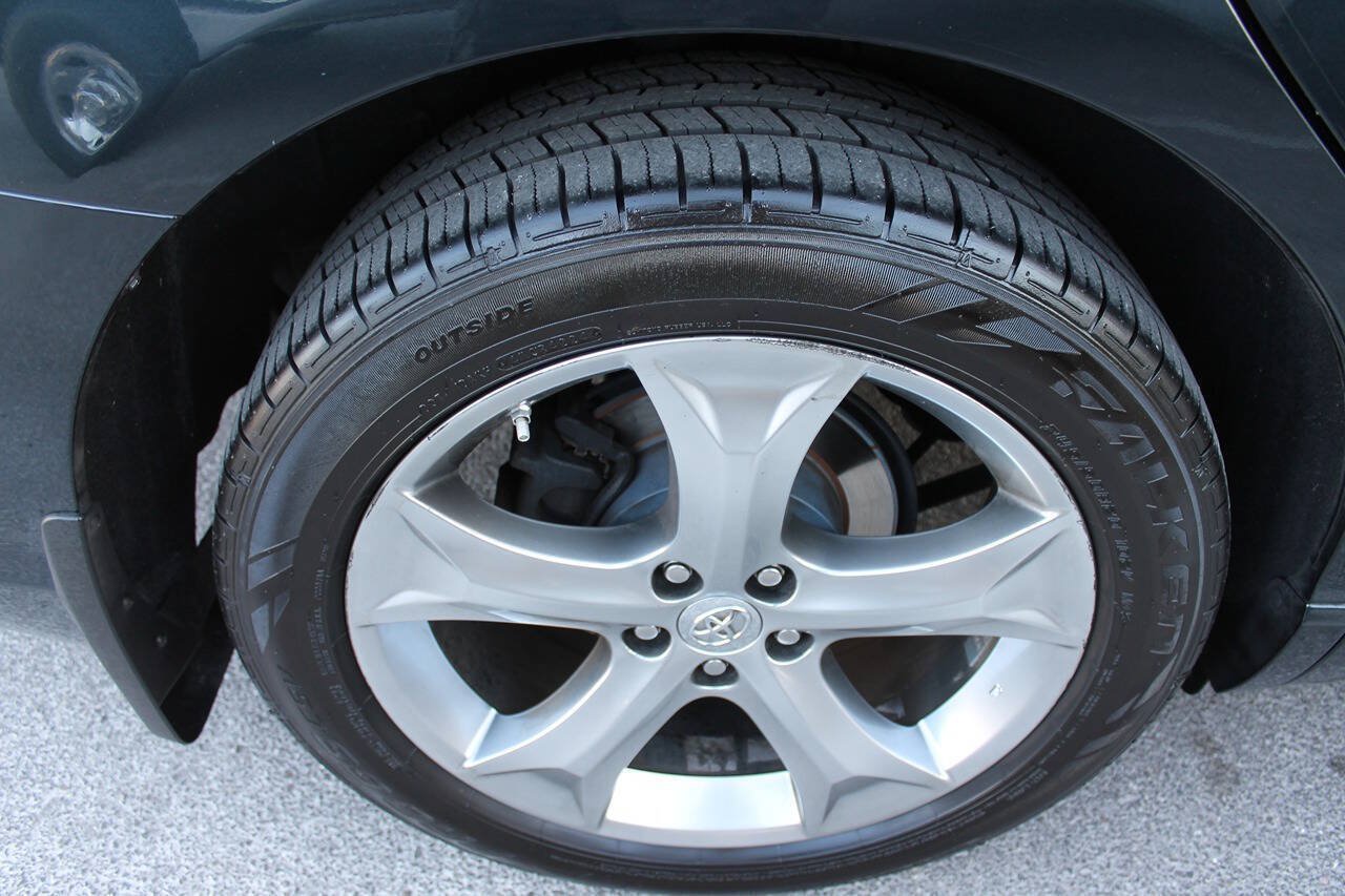 Used 2013 Toyota Venza Limited w/ Tow Prep Pkg AWD/4WD image 12