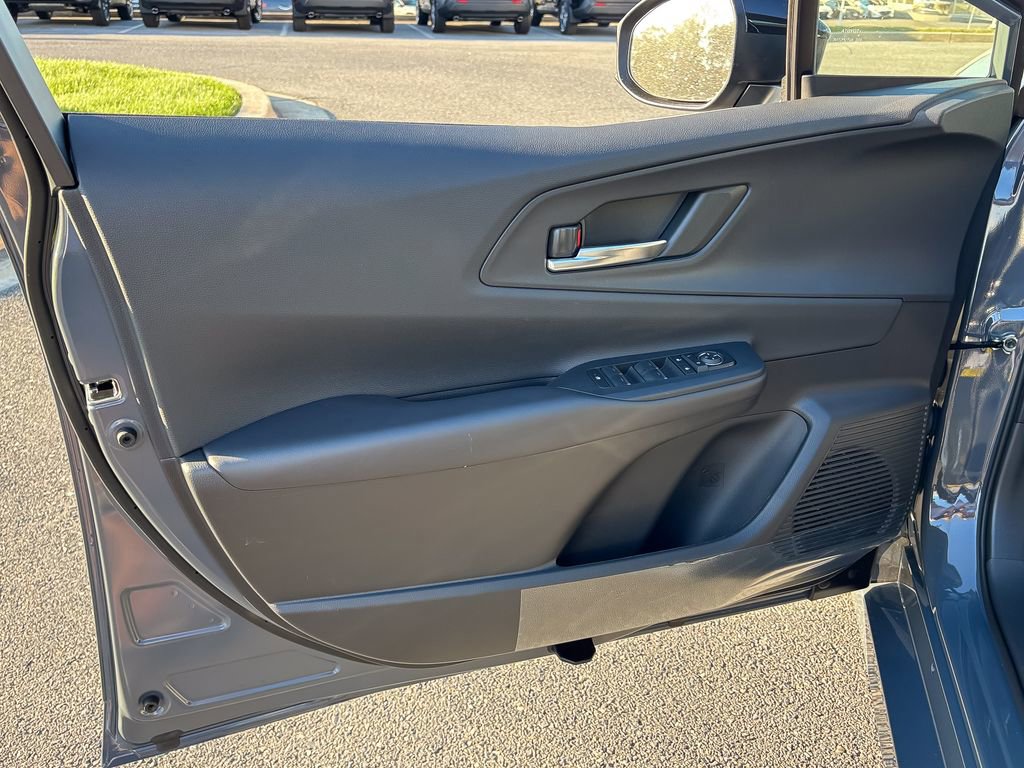 New 2026 Toyota Prius XSE FWD image 8