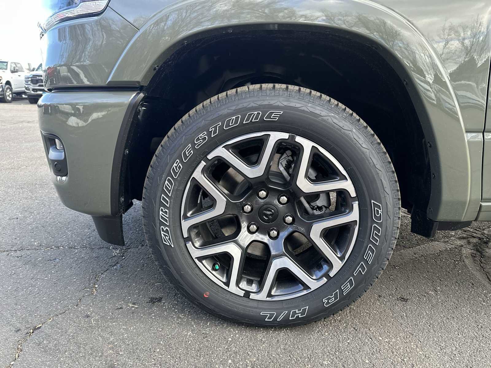 New 2026 RAM 1500 Laramie AWD/4WD image 18