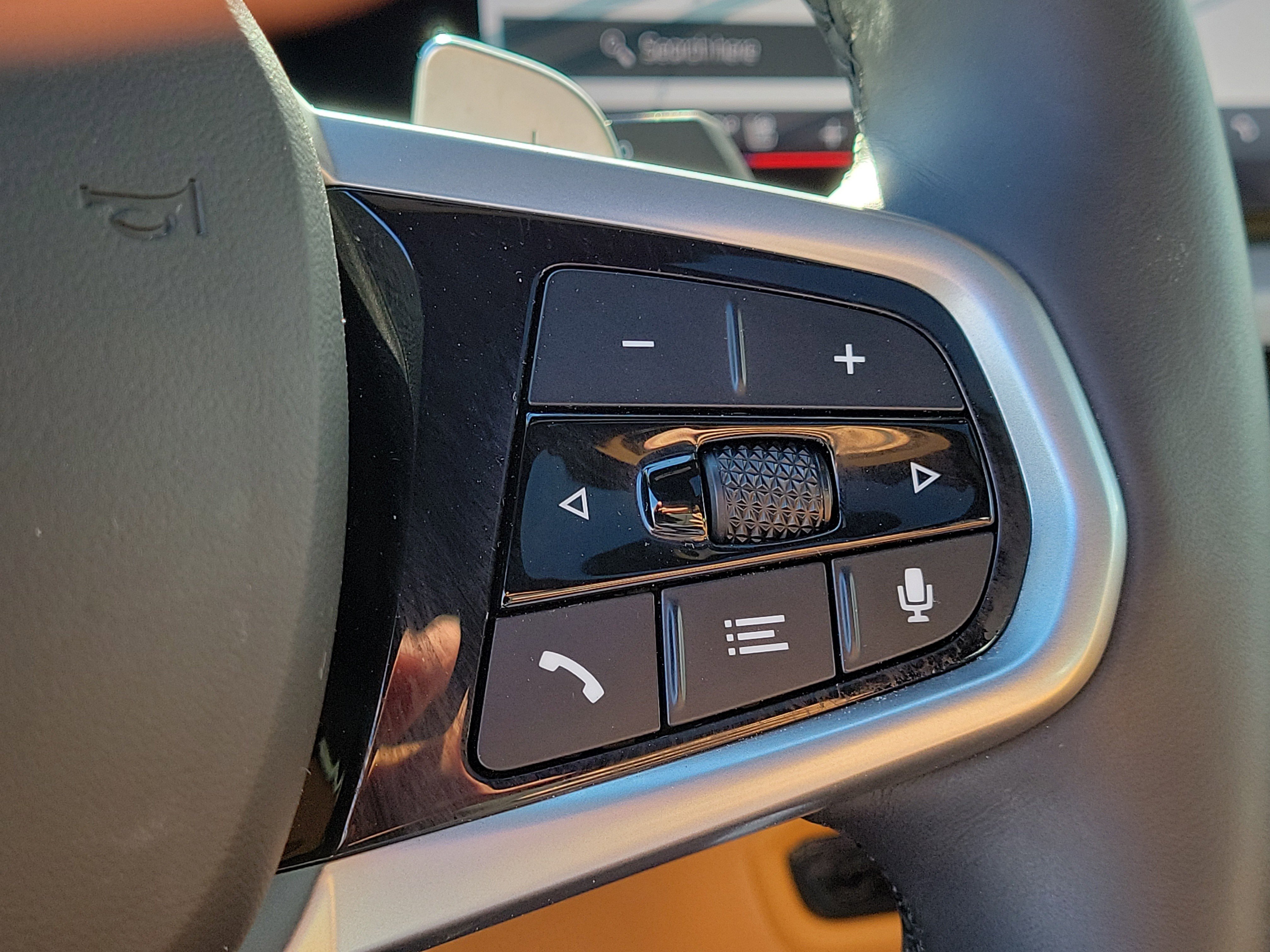 Used 2025 BMW 430i Coupe w/ M Sport Package image 24