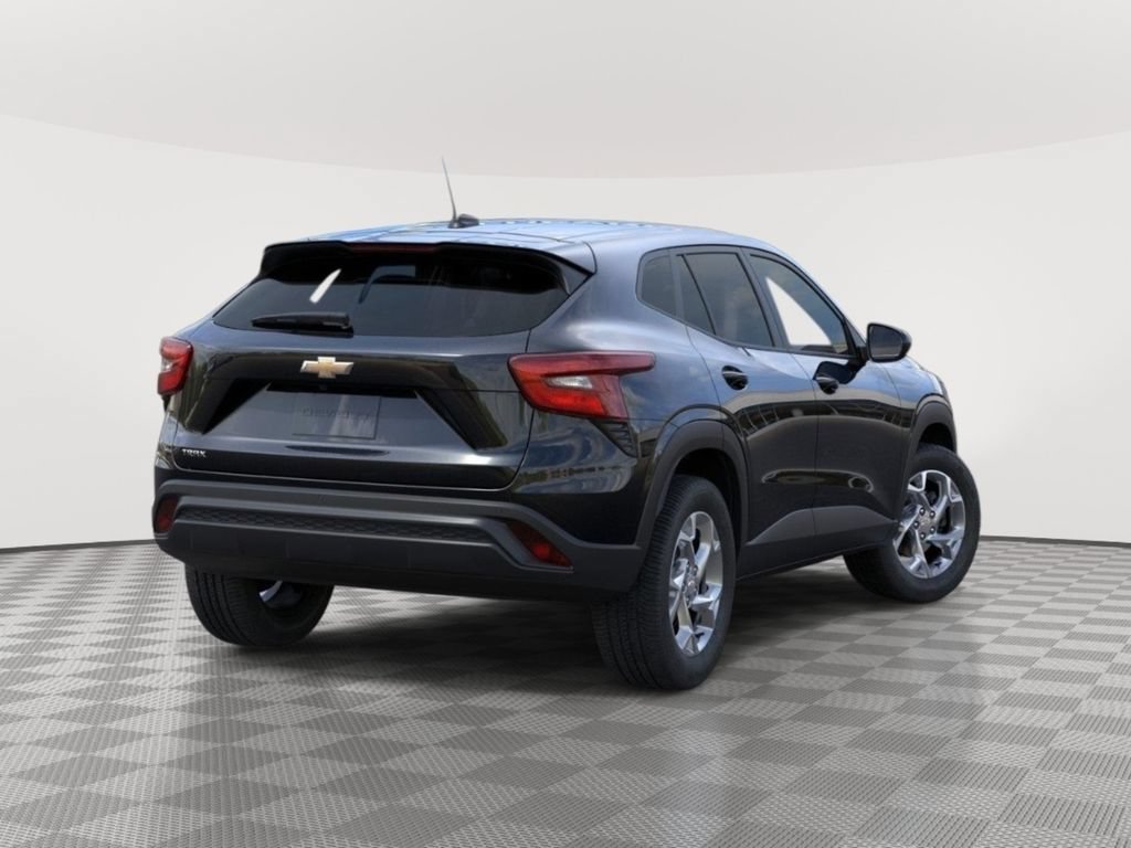New 2026 Chevrolet Trax LS w/ LS Convenience Package FWD image 4