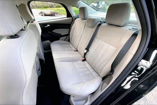 Used 2015 Ford Focus SE image 27