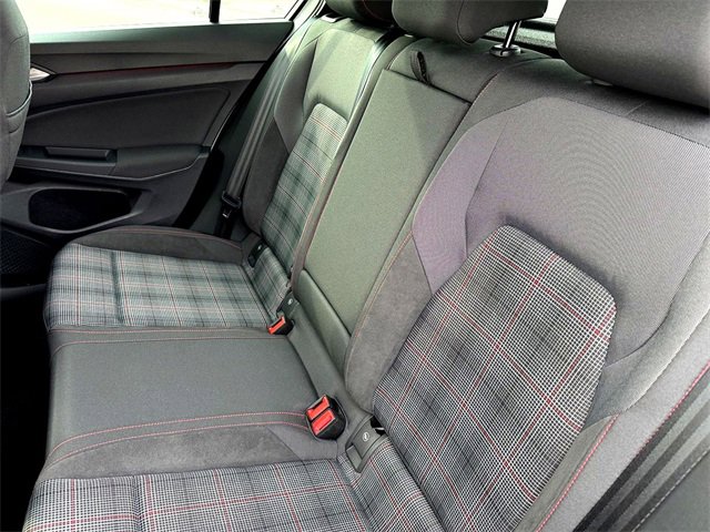 Used 2022 Volkswagen GTI SE image 27