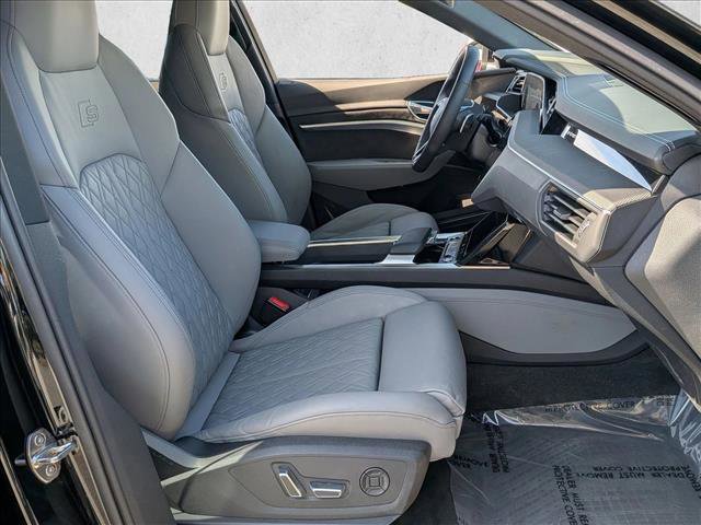 Certified 2023 Audi e-tron S Prestige w/ Prestige Package image 22