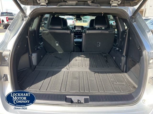 Used 2021 Toyota Highlander XSE image 20