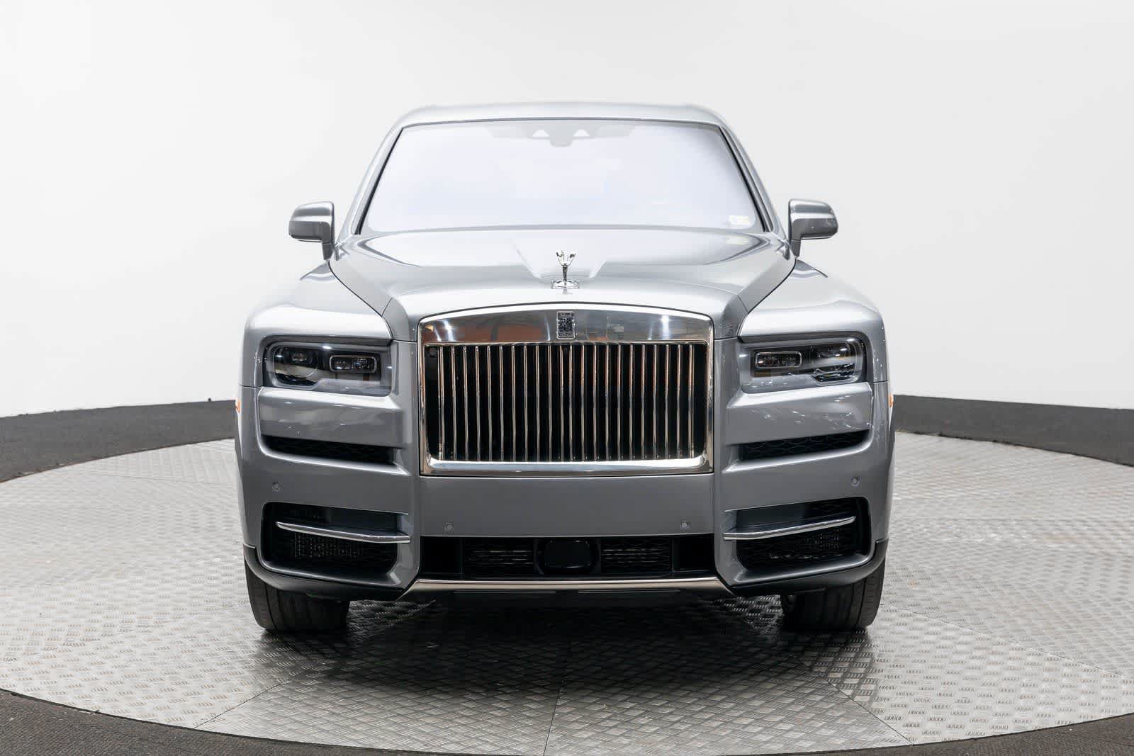 Certified 2022 Rolls-Royce Cullinan AWD/4WD image 6