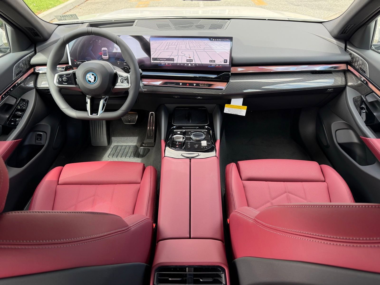 New 2027 BMW 550e xDrive w/ Premium Package AWD/4WD image 29