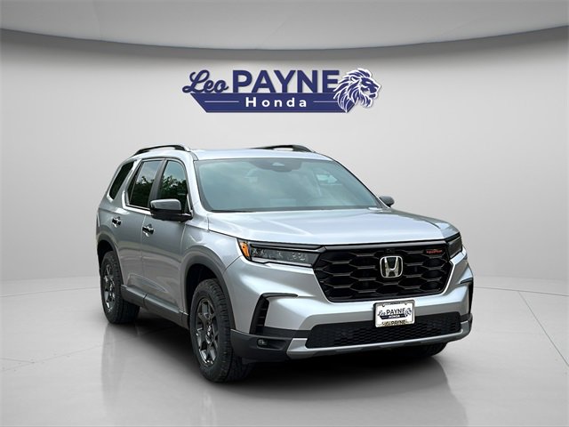 New 2025 Honda Pilot TrailSport image 1