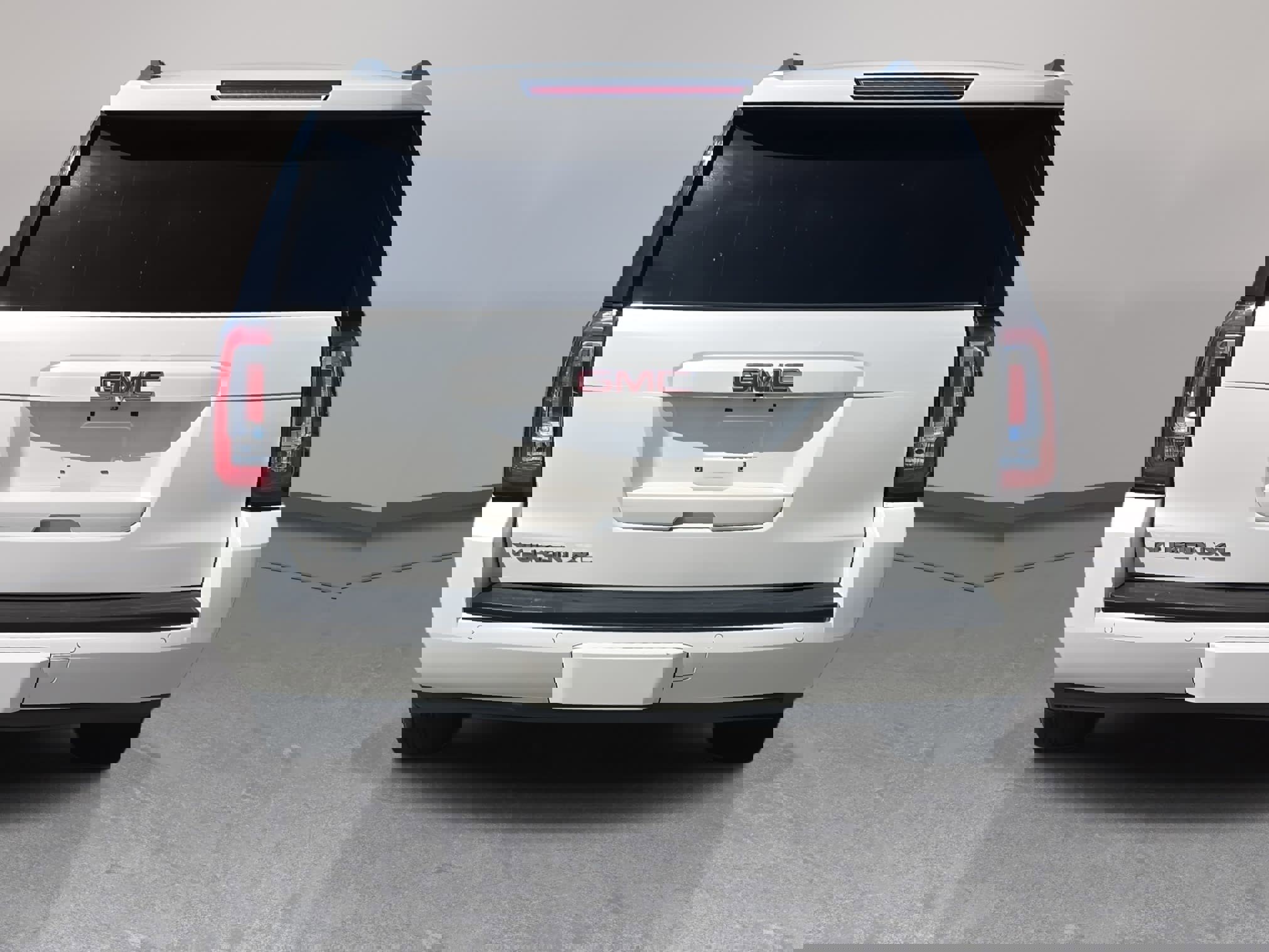 Used 2015 GMC Yukon XL SLT w/ Open Road Package image 6