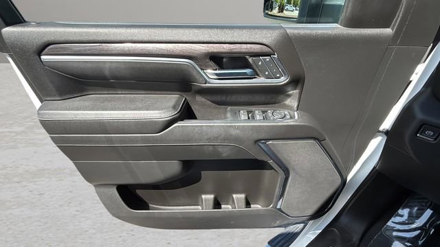 Used 2024 Chevrolet Silverado 2500 LTZ image 18