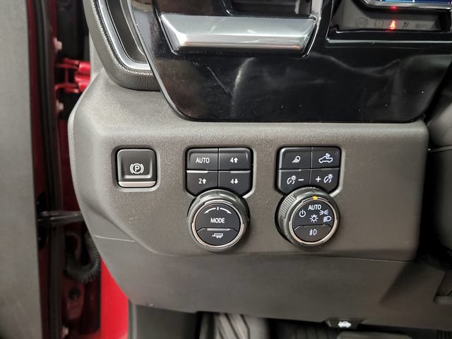 Used 2025 Chevrolet Silverado 1500 LT Trail Boss w/ Convenience Package II AWD/4WD image 37