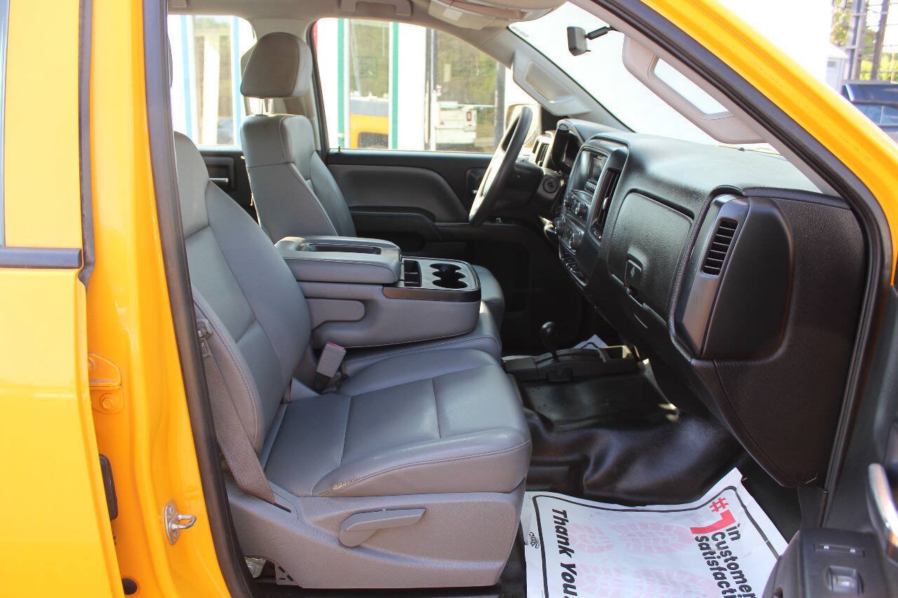 Used 2015 Chevrolet Silverado 2500 W/T AWD/4WD image 19