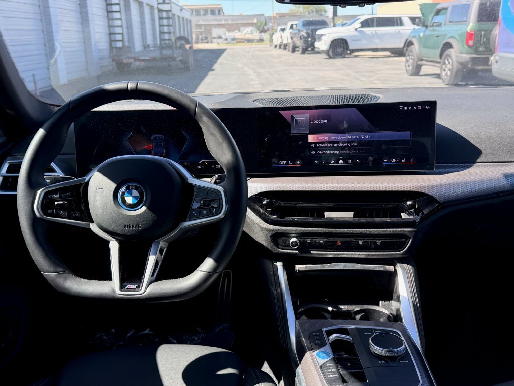 Used 2025 BMW i4 eDrive40 w/ M Sport Package RWD image 7