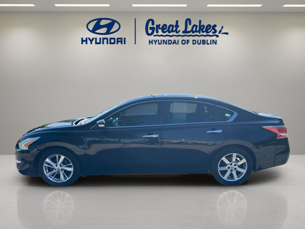 Used 2015 Nissan Altima 2.5 SL w/ Moonroof Package FWD image 2