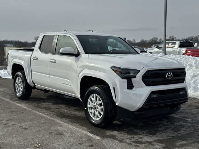 Used 2026 Toyota Tacoma SR5 RWD image 25