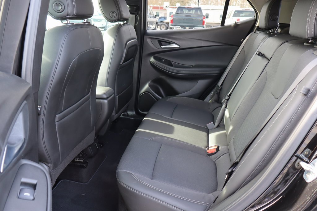 Used 2021 Buick Encore GX Select image 21