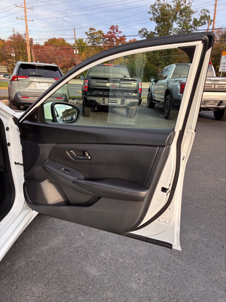 Used 2024 Nissan Sentra S FWD image 19