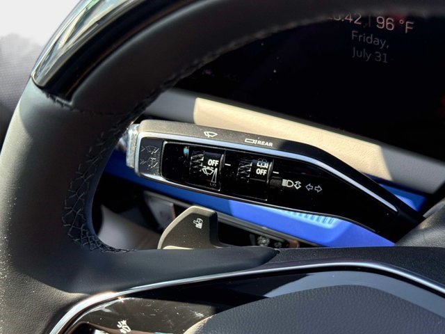 Certified 2025 Cadillac Optiq Sport 2 AWD/4WD image 7