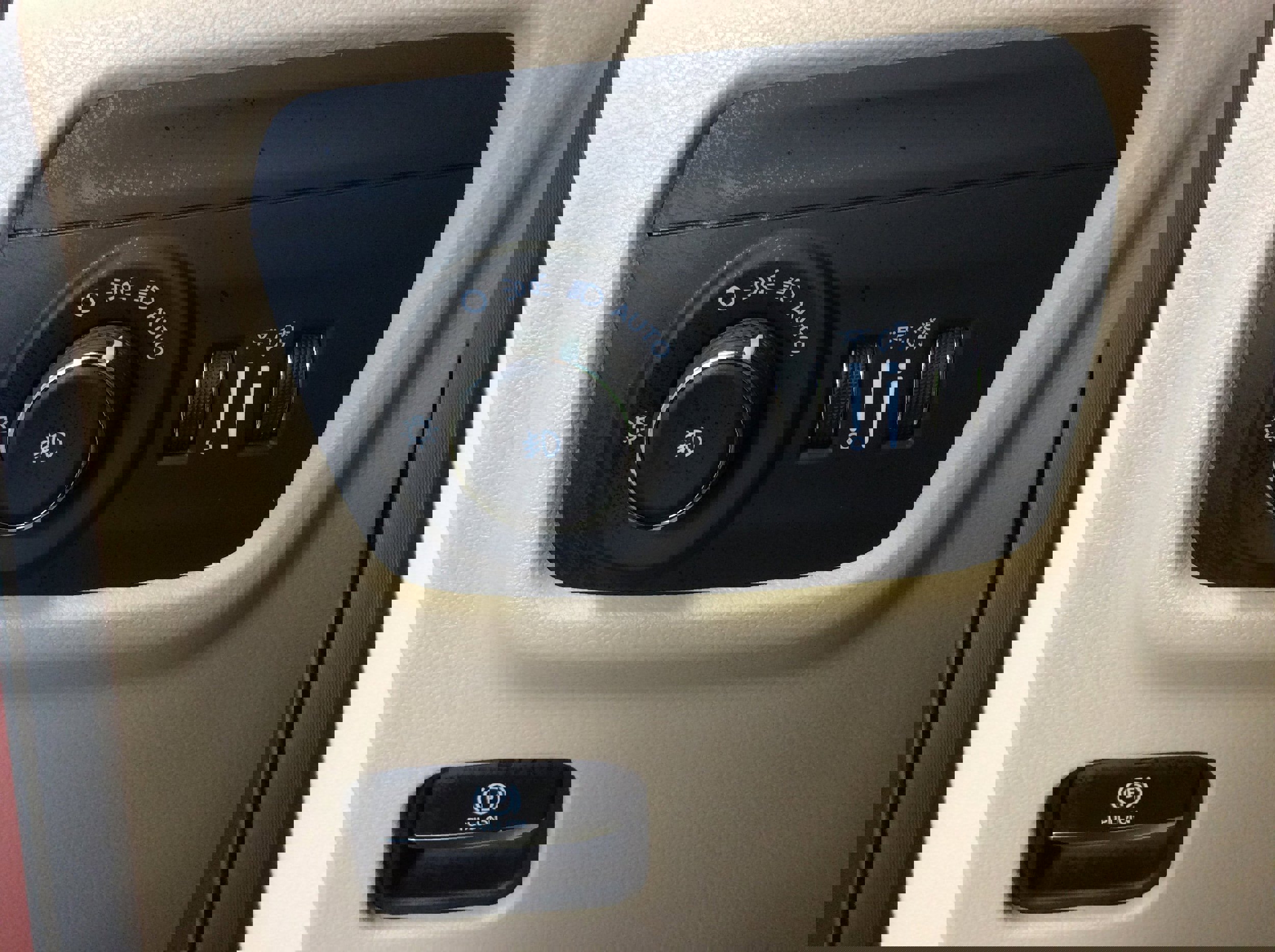 Used 2024 Jeep Grand Cherokee Limited image 22