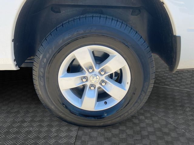 Used 2024 RAM 1500 Classic SLT RWD image 33